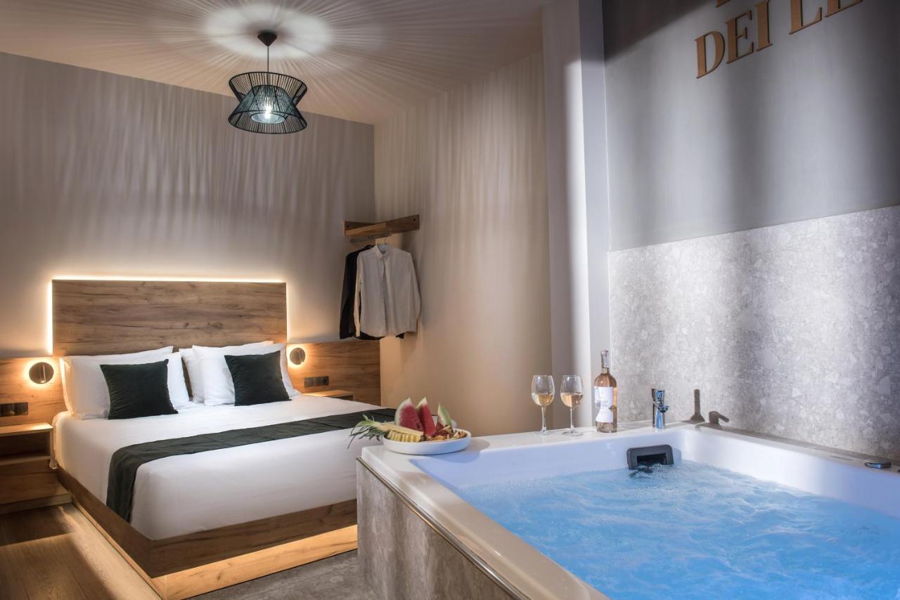 Jacuzzi Suite Piazza Dei Leoni Heraklion  ภายนอก รูปภาพ